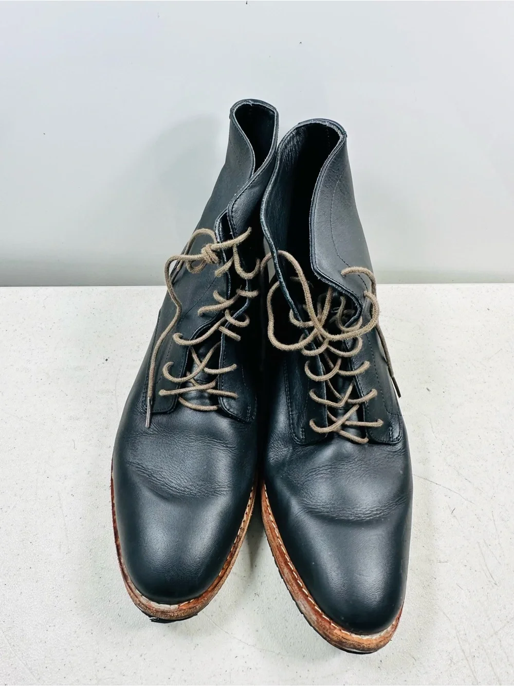 Nisolo Black Leather Lace-Up Wedge Ankle Boots
